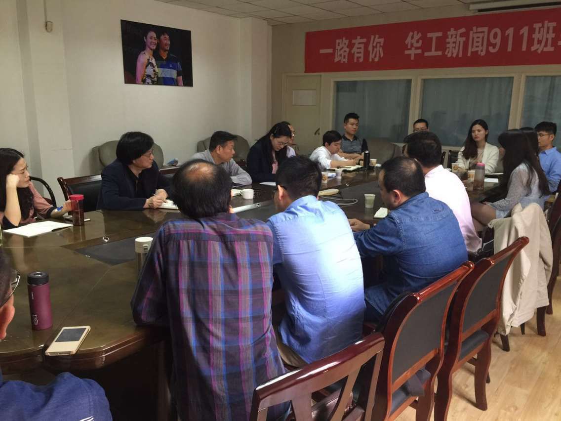 32d5f9f11a399283b5d60f5a1fe9b67b 32d5f9f11a399283b5d60f5a1fe9b67b