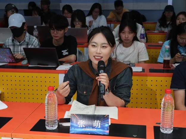 407db32e1fb9dd329b0516f3ee46cb6